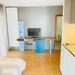 شقة Harmonie Confluence Et Piscine Chauffante ليون